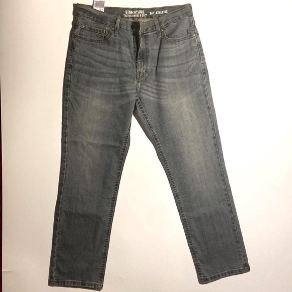 Levi’s Signature Mens size 33x30